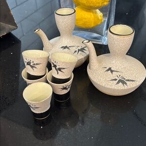 Elegant Ceramic Sake Set with Floral Design
